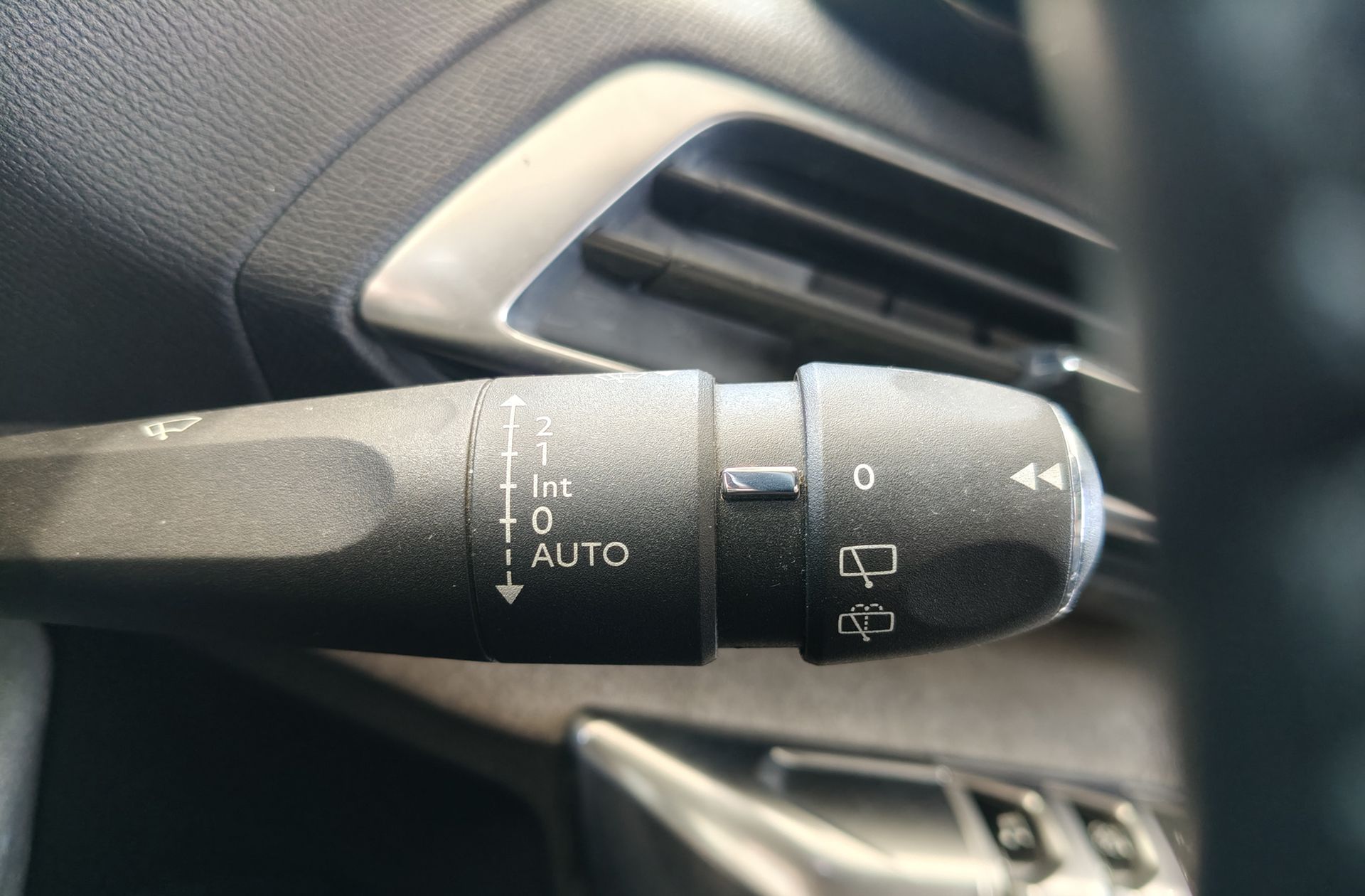 Peugeot 3008 PureTech 130 GT - foto 29