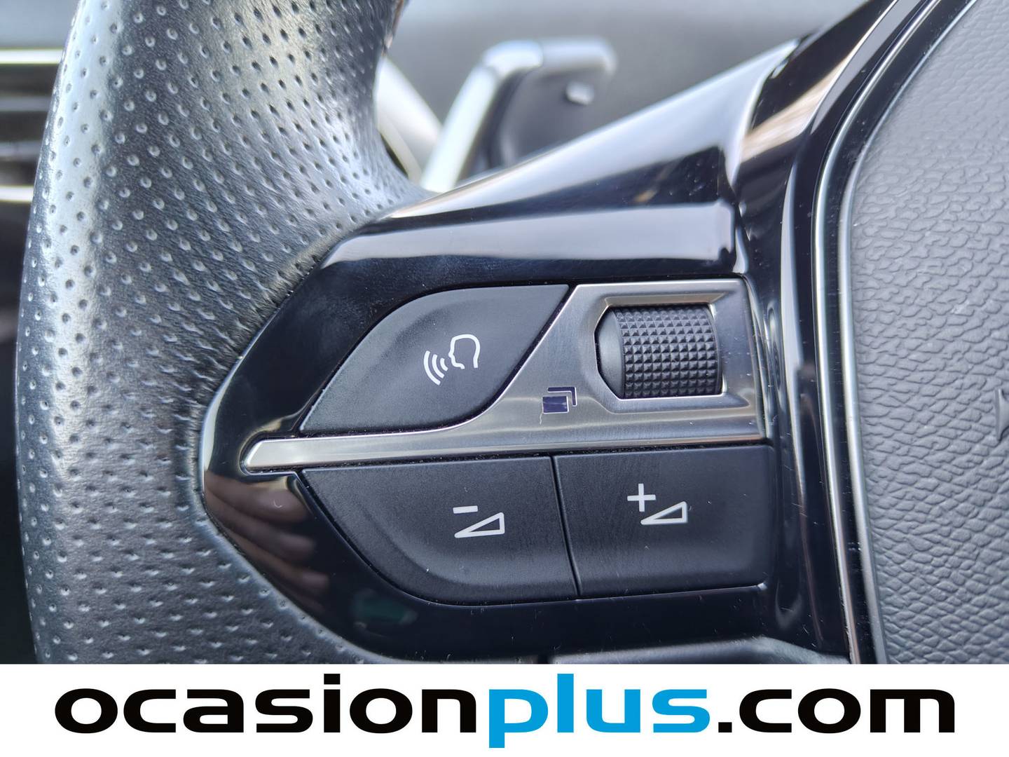 Foto Peugeot 3008 Peugeot 3008 BlueHDI 130 S&S GT Line EAT8 (130 CV)