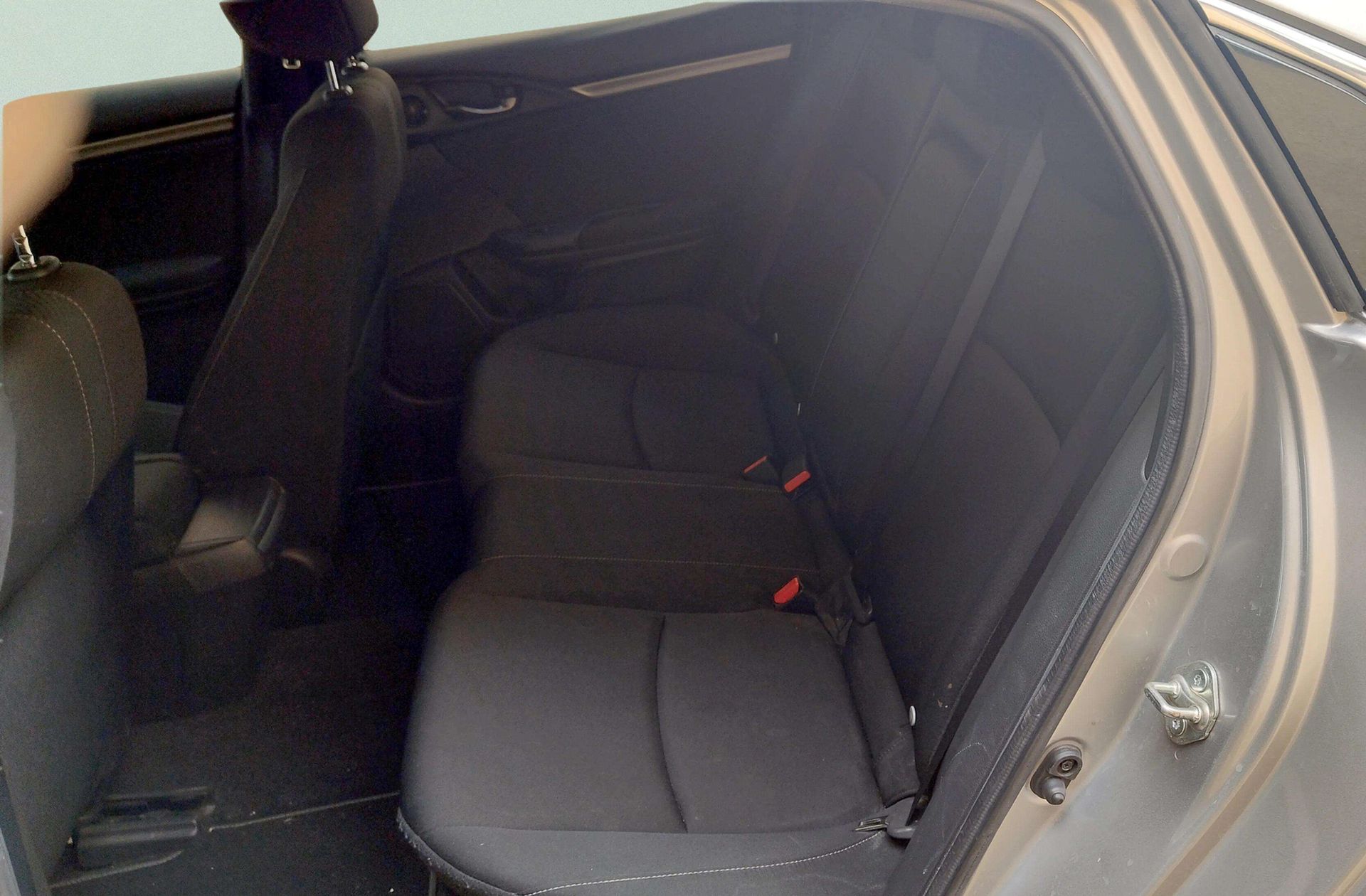 Honda Civic 1.0 I-VTEC Turbo Elegance - foto 13