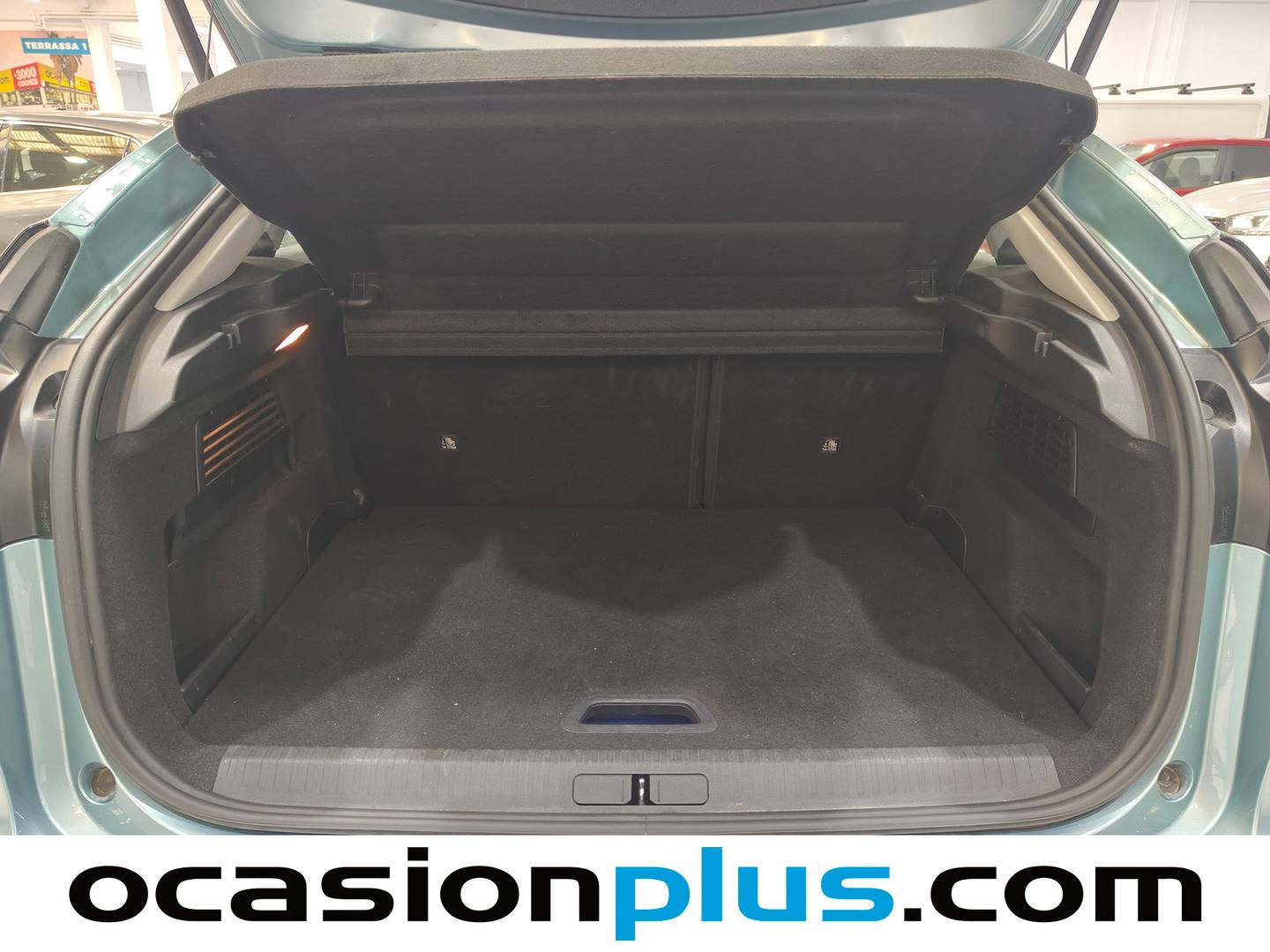 Fotos maletero Citroën C4 Citroen C4 PureTech 130 S&S 6v Feel Pack (130 CV)