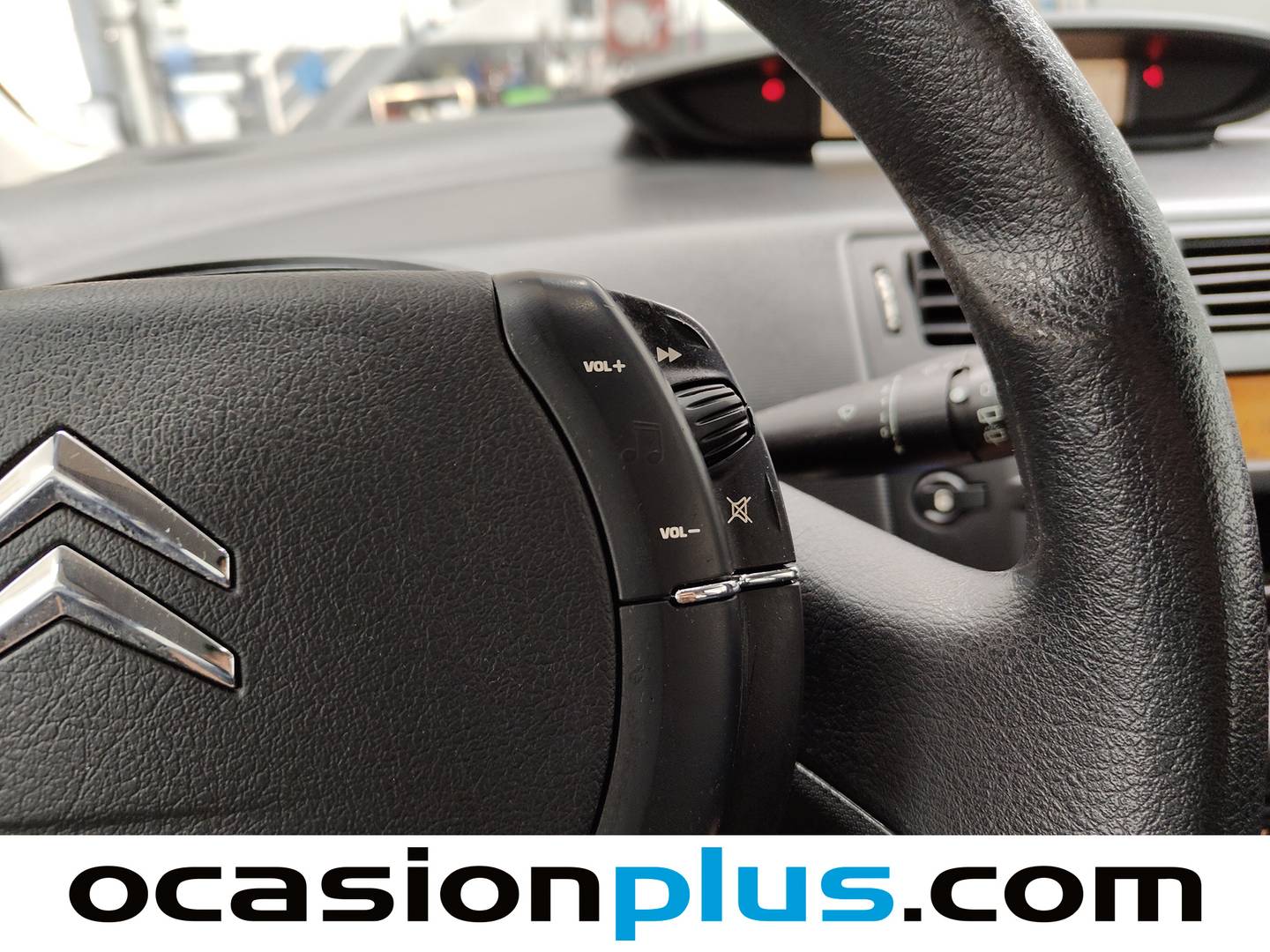Citroën C4 Citroën C4 1.4i 16v LX (88 CV) seminuevo