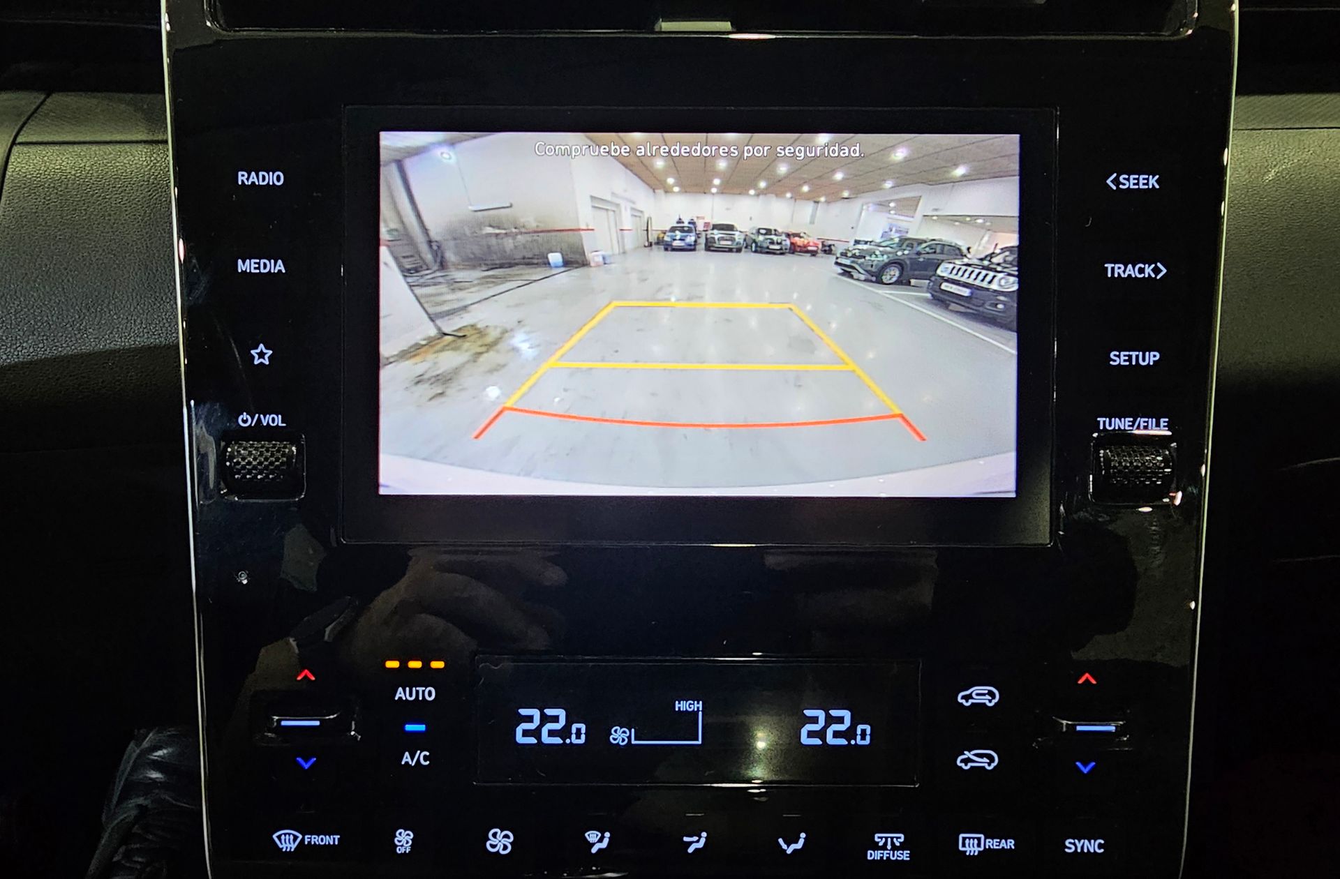 Hyundai Tucson 1.6 CRDi Maxx - foto 7