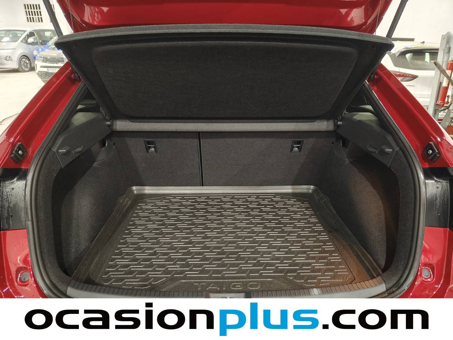 Foto Volkswagen Taigo Volkswagen Taigo R-Line 1.0 TSI (110 CV) DSG