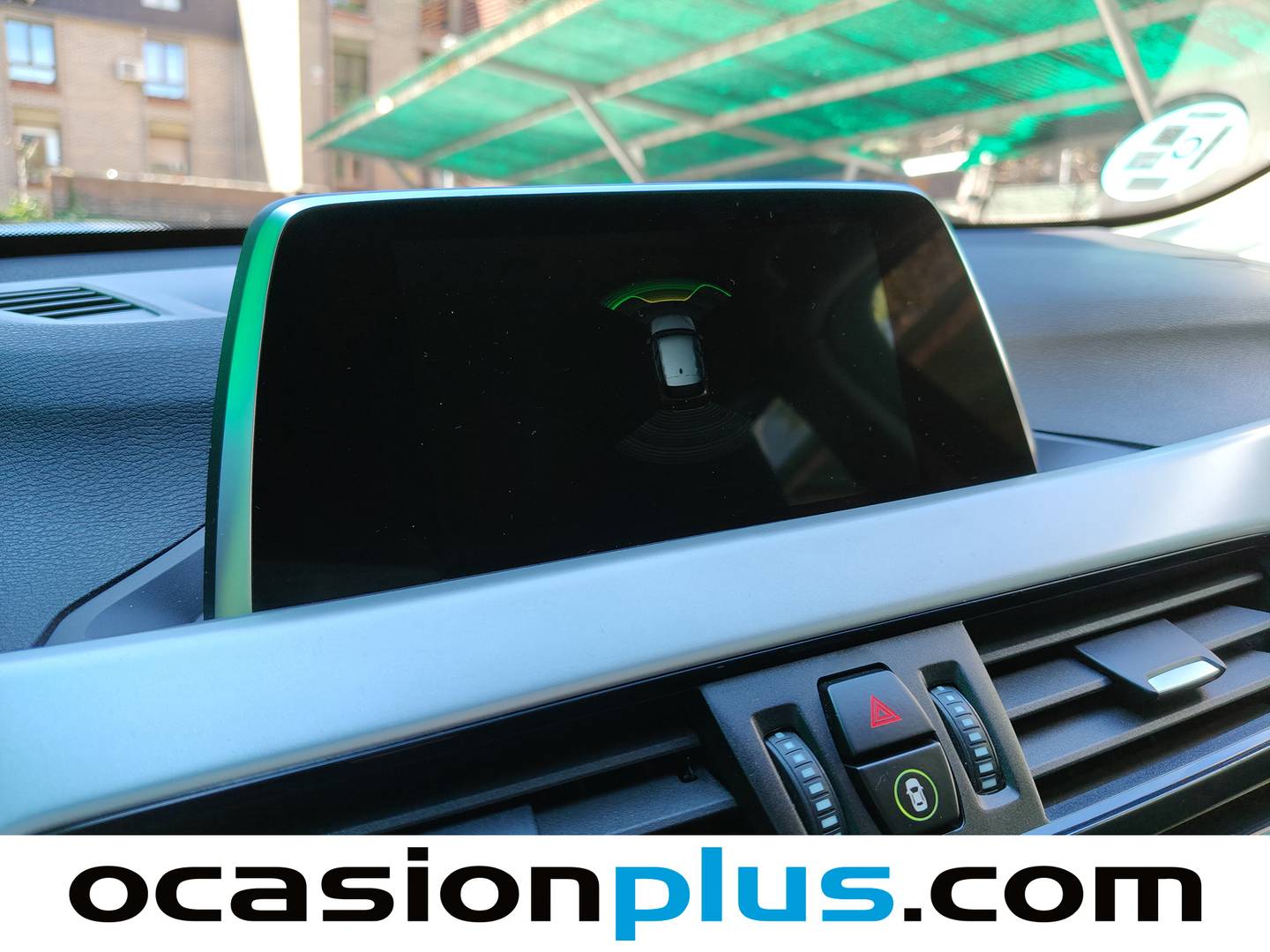 Equipamiento del BMW X1 BMW X1 sDrive18d (150 CV)