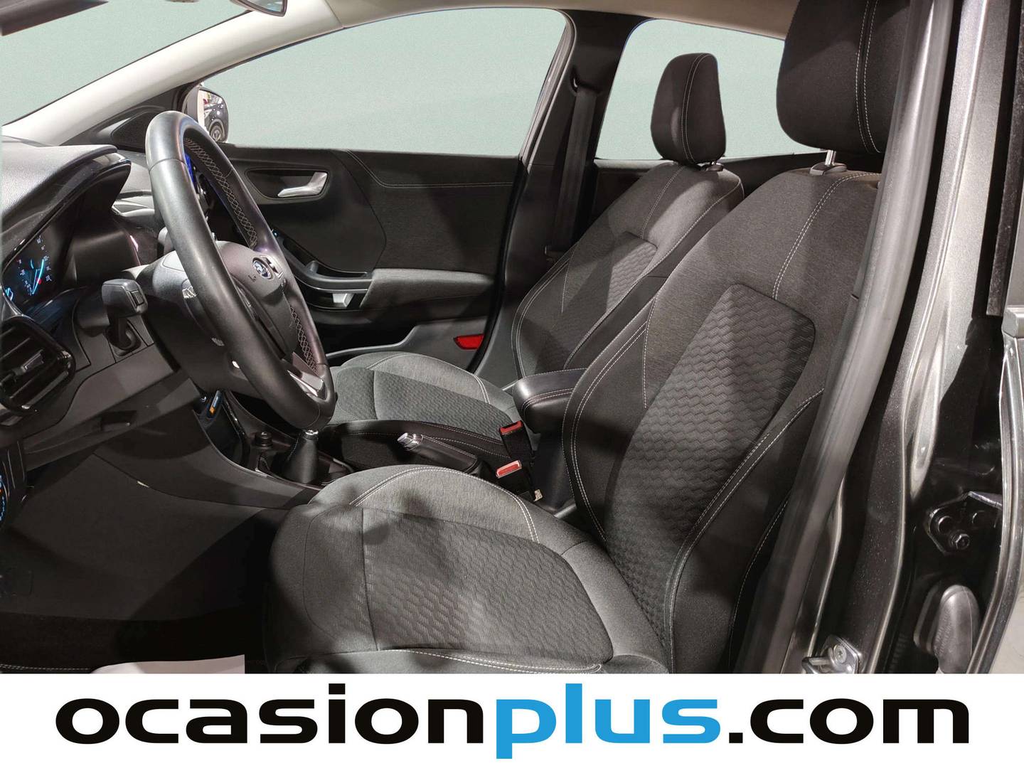 Foto asientos delanteros Ford Puma Ford Puma 1.0 EcoBoost MHEV Titanium (125 CV)
