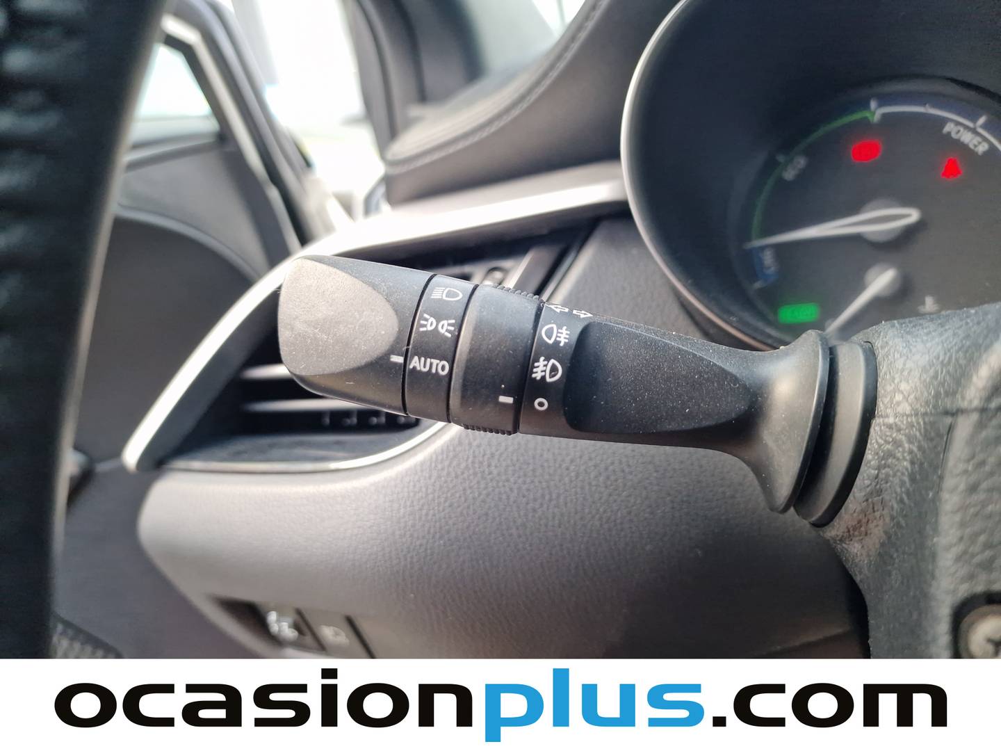 Toyota C-HR Toyota C-HR 1.8 125H Active (122 CV) de segunda mano