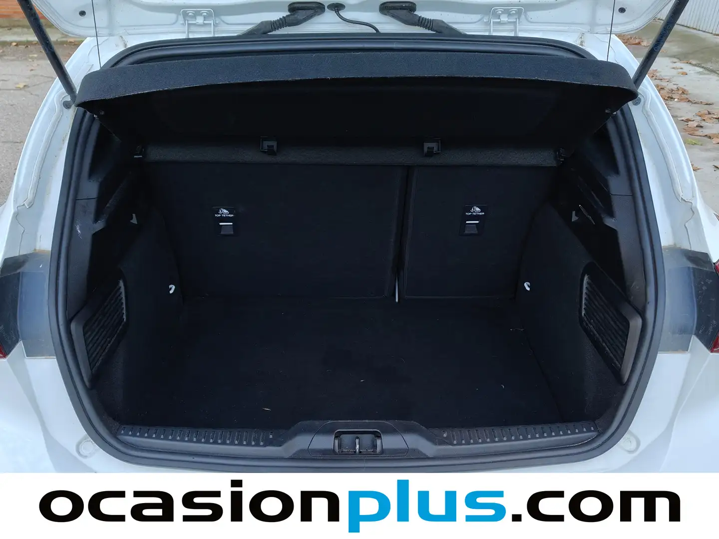 Foto Ford Focus Ford Focus 1.0 Ecoboost MHEV ST-Line (125 CV)