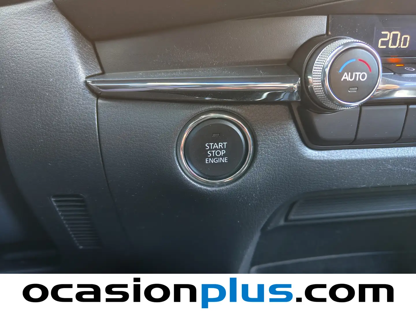 Foto Mazda CX-30 Mazda CX-30 2.0 e-Skyactiv-X Zenith AT  (186 CV)