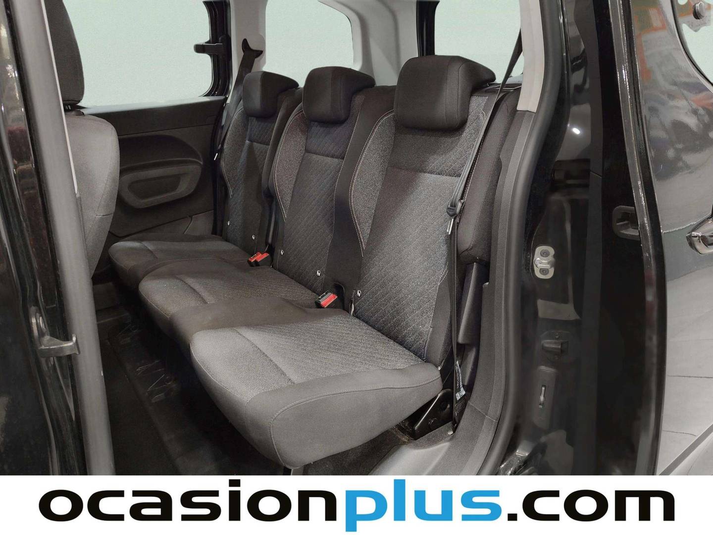 Foto asientos traseros Peugeot Rifter Peugeot Rifter BlueHDi 100 Allure Business Standard (100 CV)