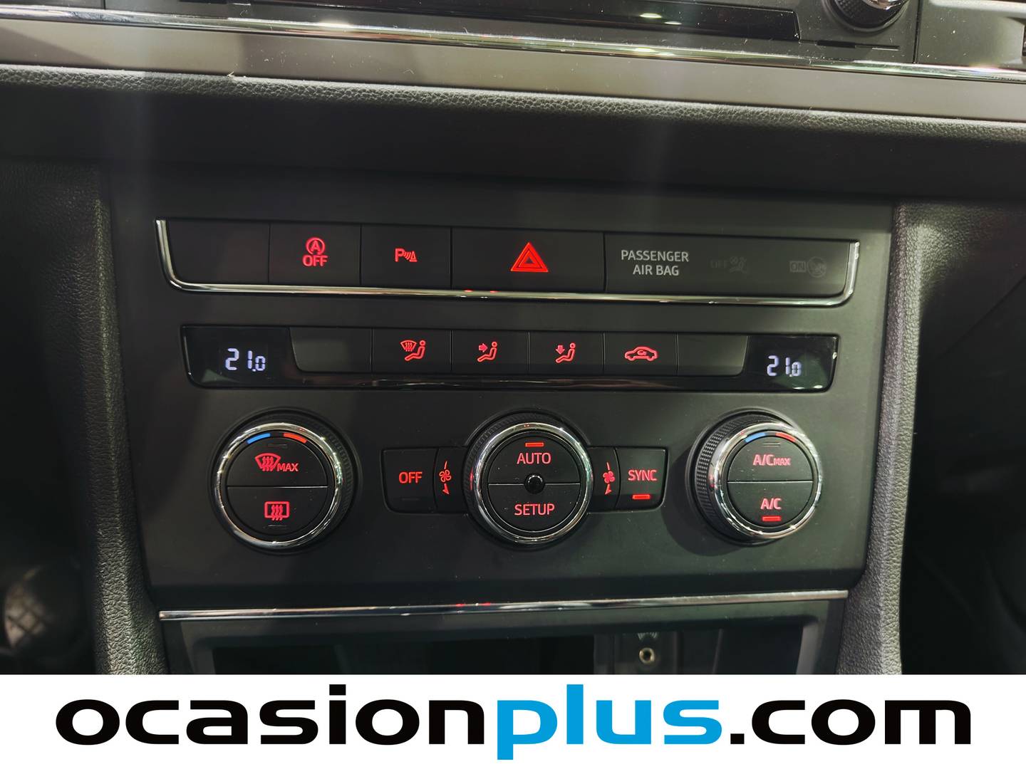 Seat León SEAT León ST 1.6 TDI S&S X-perience 2Drive (110 CV) de segunda mano