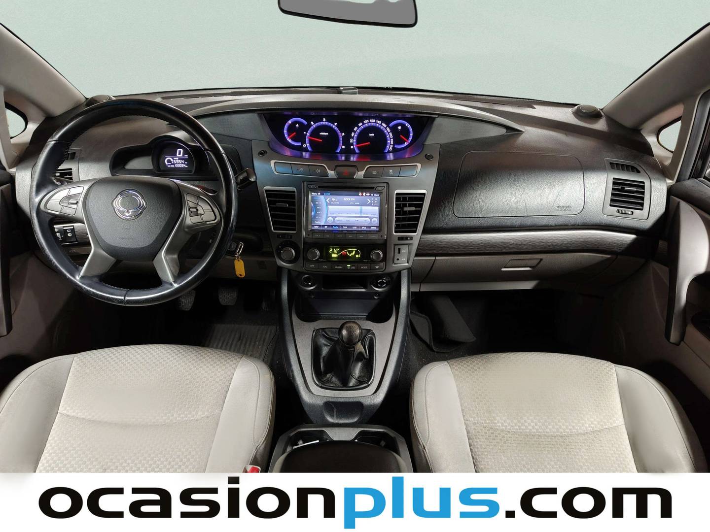 Foto SsangYong Rodius Ssangyong Rodius D22T Line  (178 CV) 7 plazas