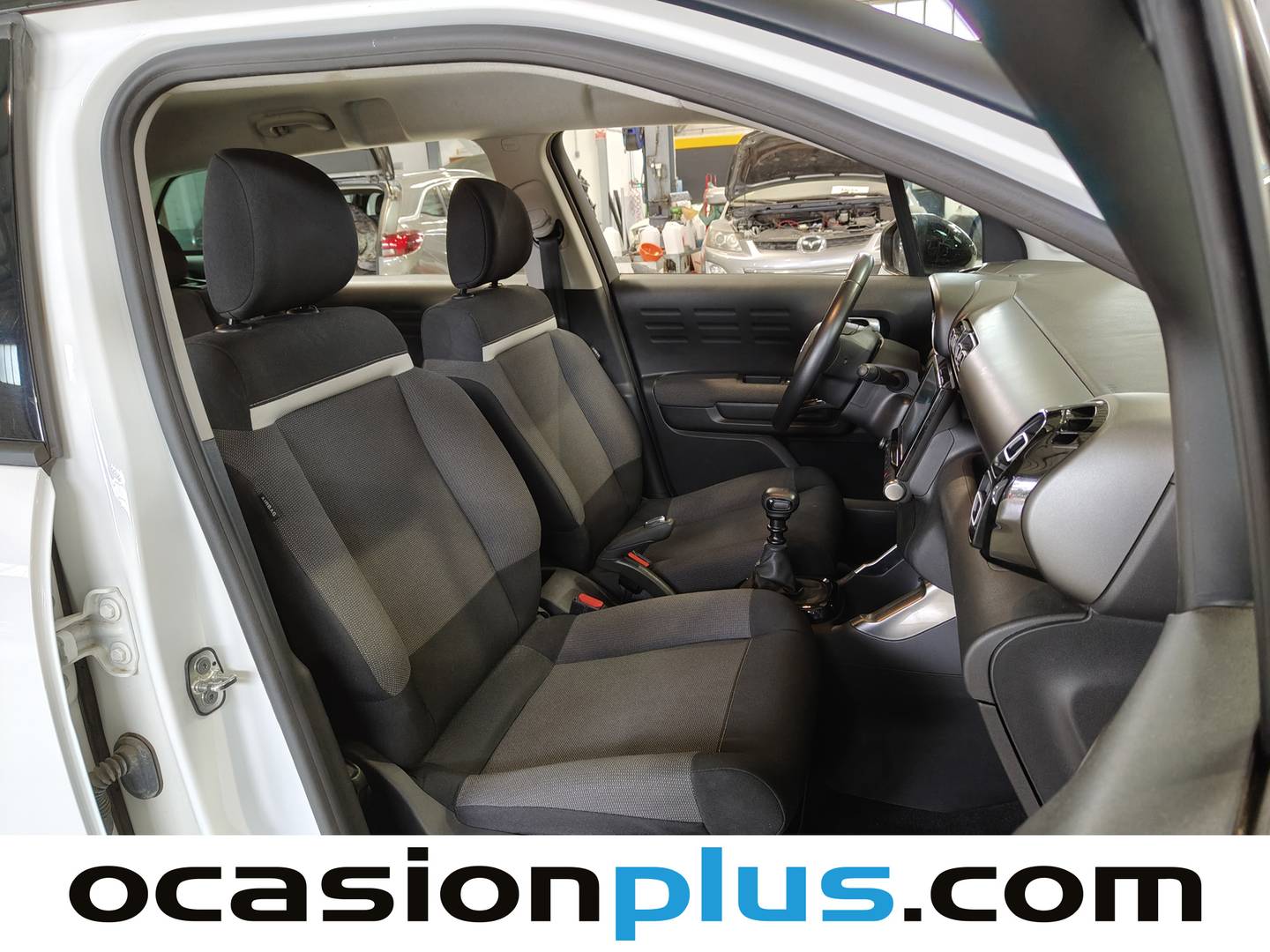 Foto Citroën C3 Aircross Citroen C3 Aircross PureTech 110 S&S Shine (110 CV)