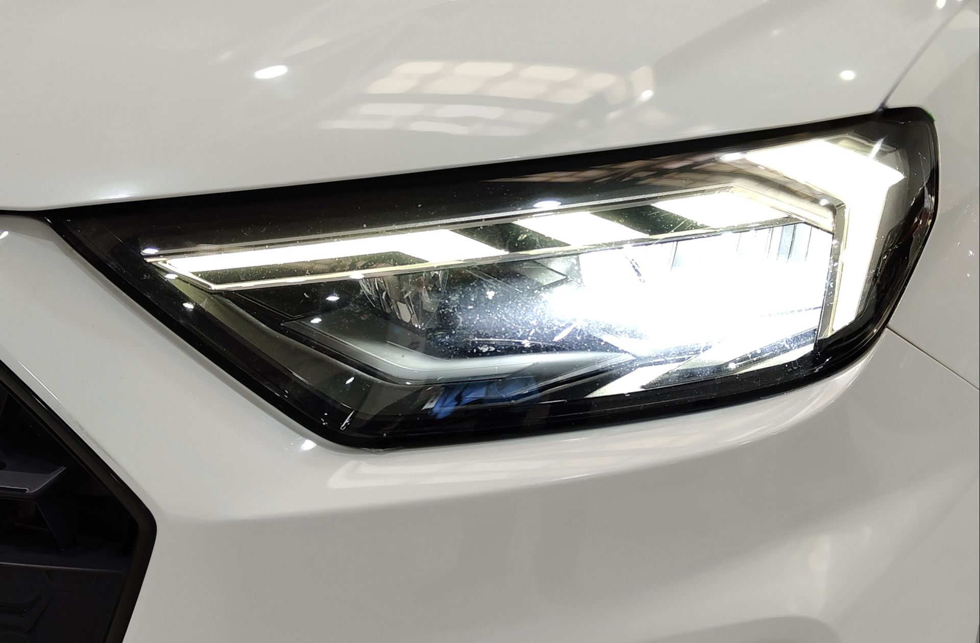 Audi A1 Sportback S line 35 TFSI S tronic - foto 19