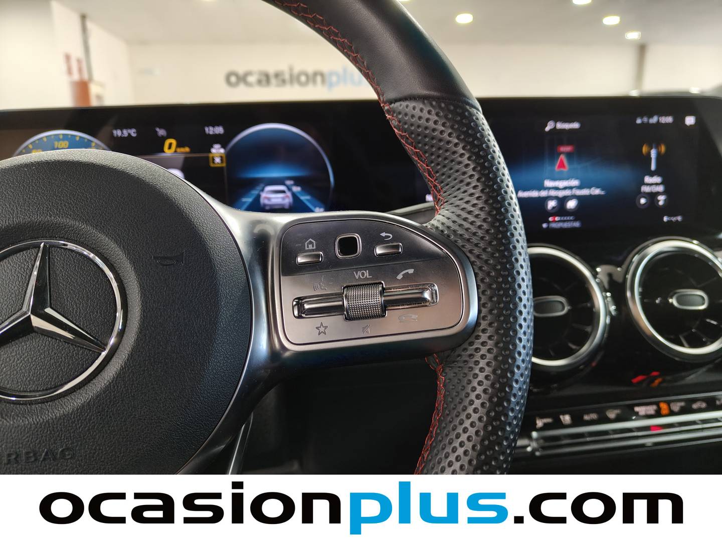 Mercedes GLB Mercedes-Benz GLB 200 (163 CV) PACK AMG 7 PLAZAS 2023