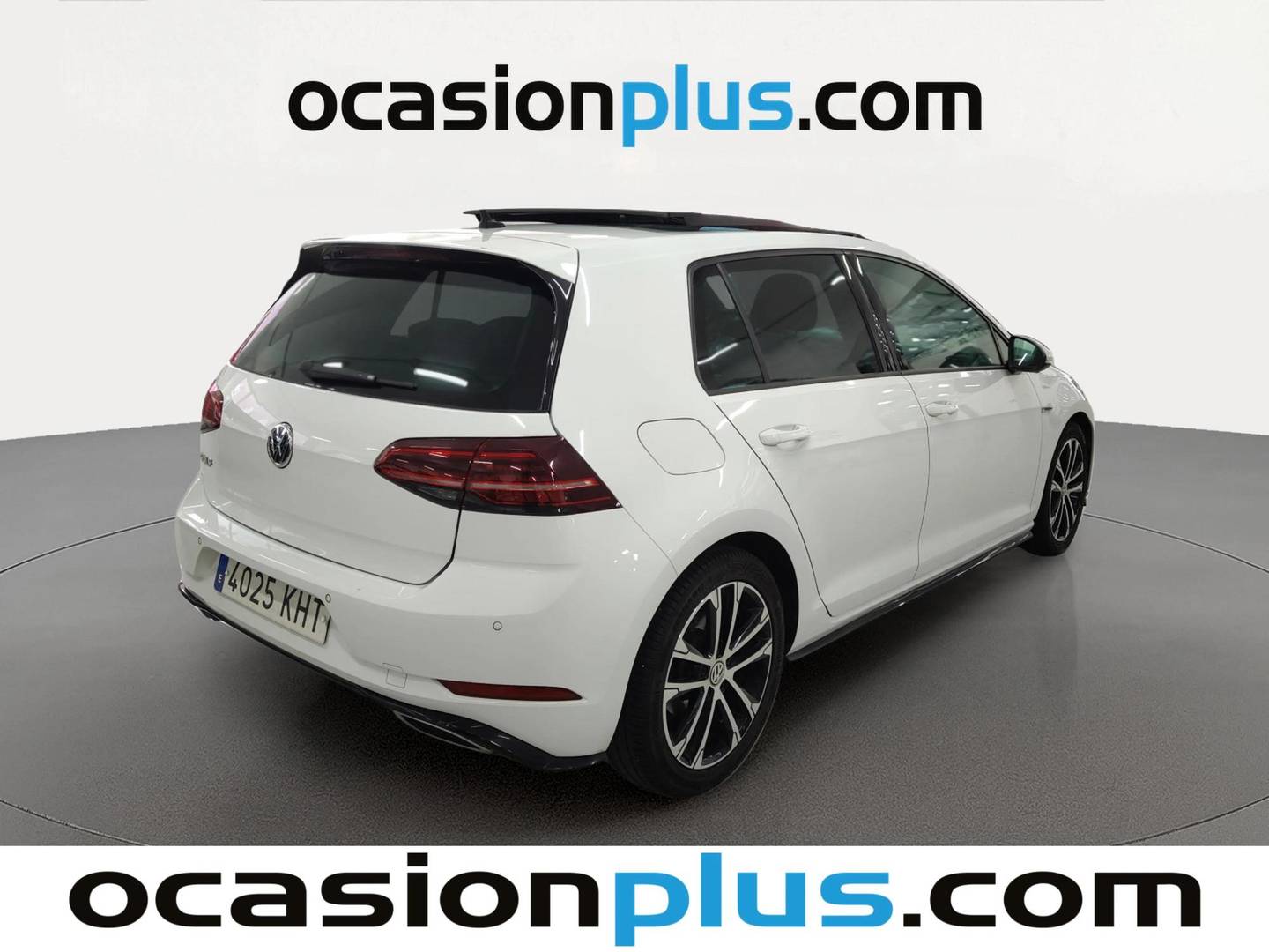 Foto trasera Volkswagen Golf Volkswagen Golf Sport 2.0 TDI (150 CV) Pack R Line derecha