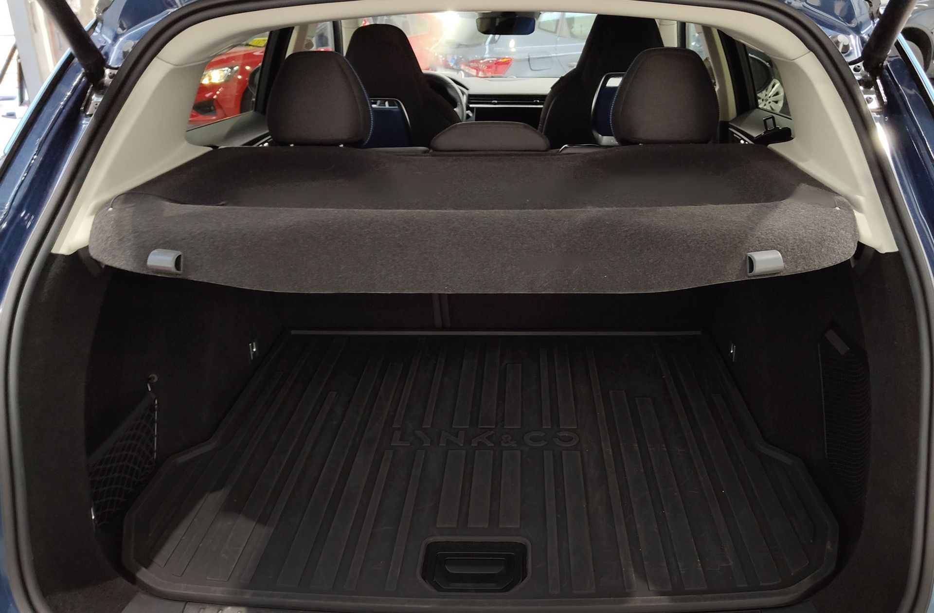 Lynk & Co 01 1.5 PHEV - foto 18
