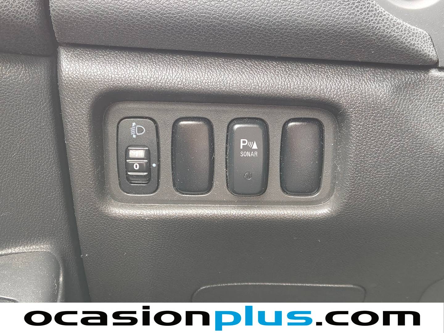 Extras y acabados del Mitsubishi ASX Mitsubishi ASX 160 MPI Challenge (117 CV)