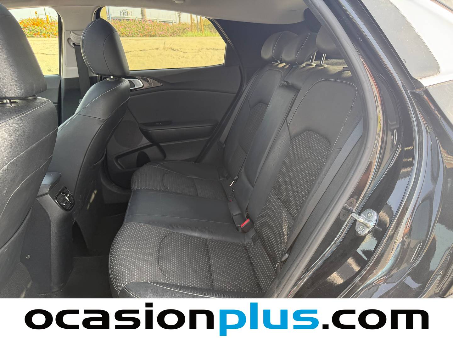 Foto asientos traseros KIA XCeed KIA XCeed 1.4 T-GDi Emotion DCT (140 CV)