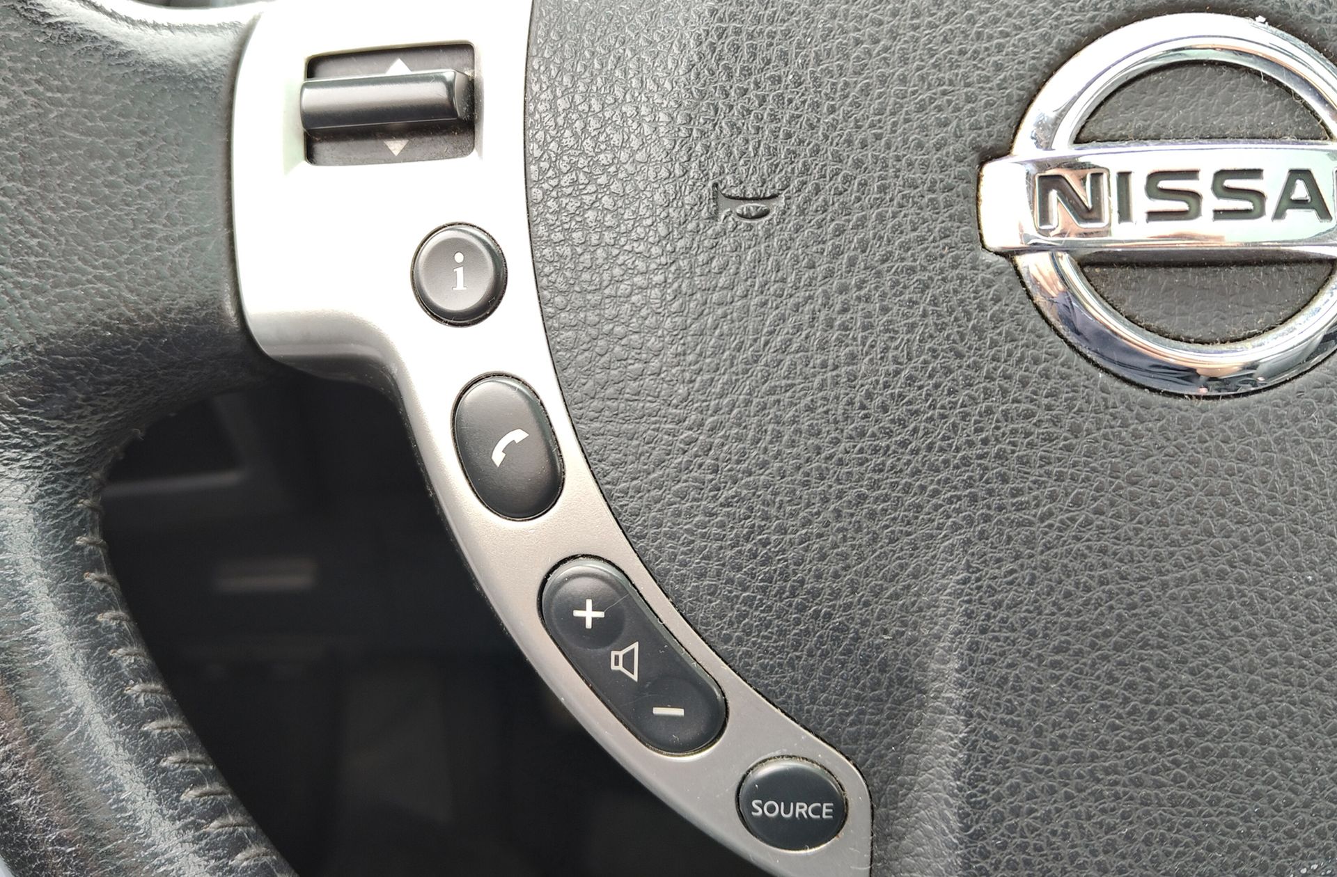 Nissan Qashqai+2 1.5 dCi Tekna Premium 4x2 7 plazas - foto 24