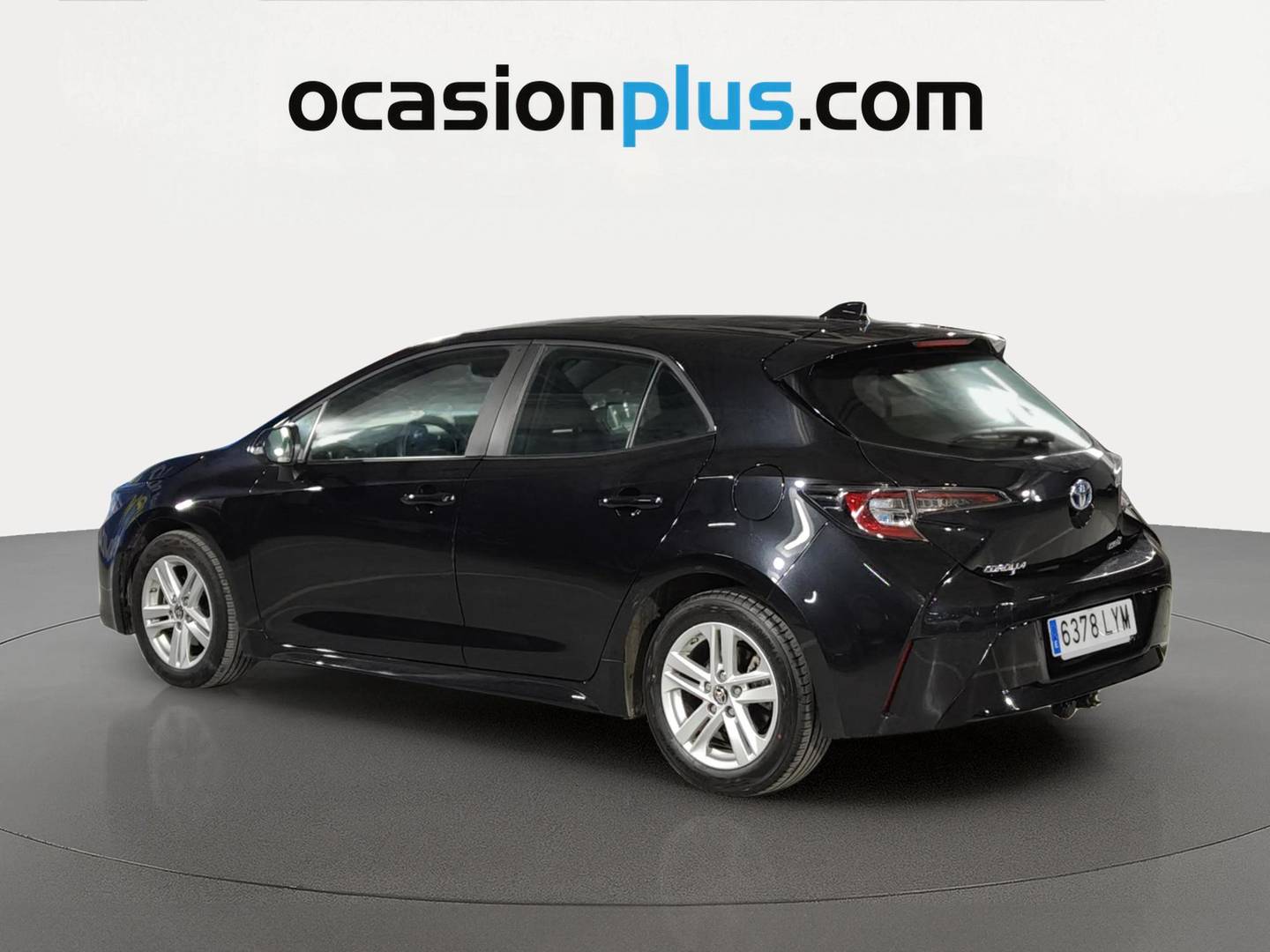 Foto trasera Toyota Corolla Toyota Corolla 1.8 125 Híbrido Active Tech E-CVT (122 CV) izquierda