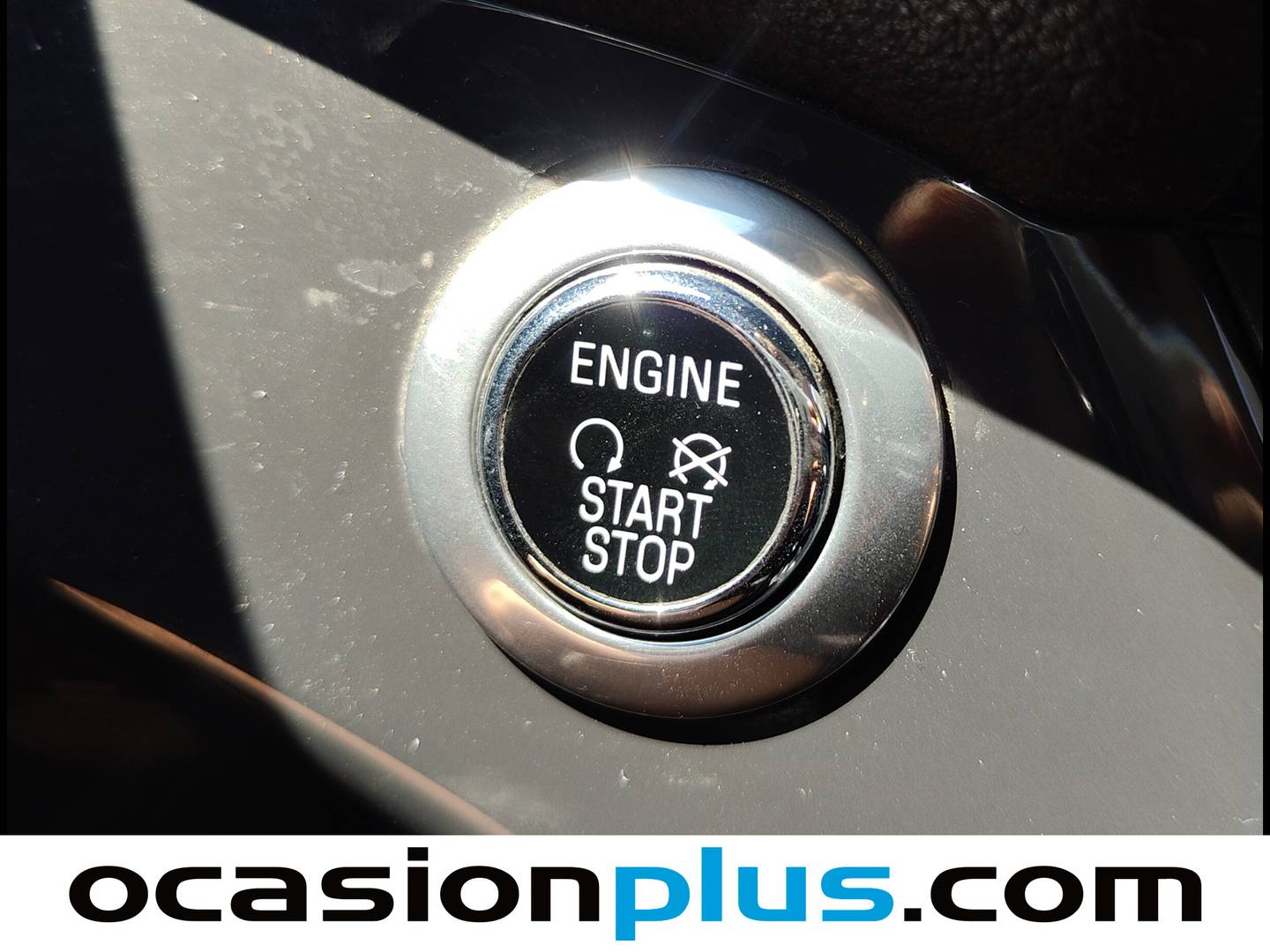 Equipamiento del Ford Kuga Ford Kuga 2.0 TDCI S&S Titanium 4x2 (150 CV)