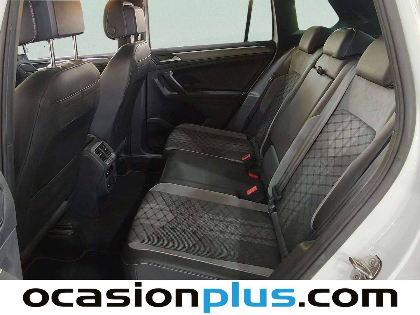 Foto asientos traseros Volkswagen Tiguan Volkswagen Tiguan R-Line 2.0 TDI (150 CV) DSG