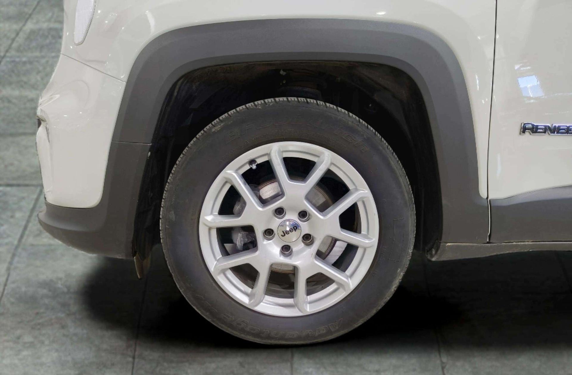Jeep Renegade 1.0G Limited 4x2 - foto 32