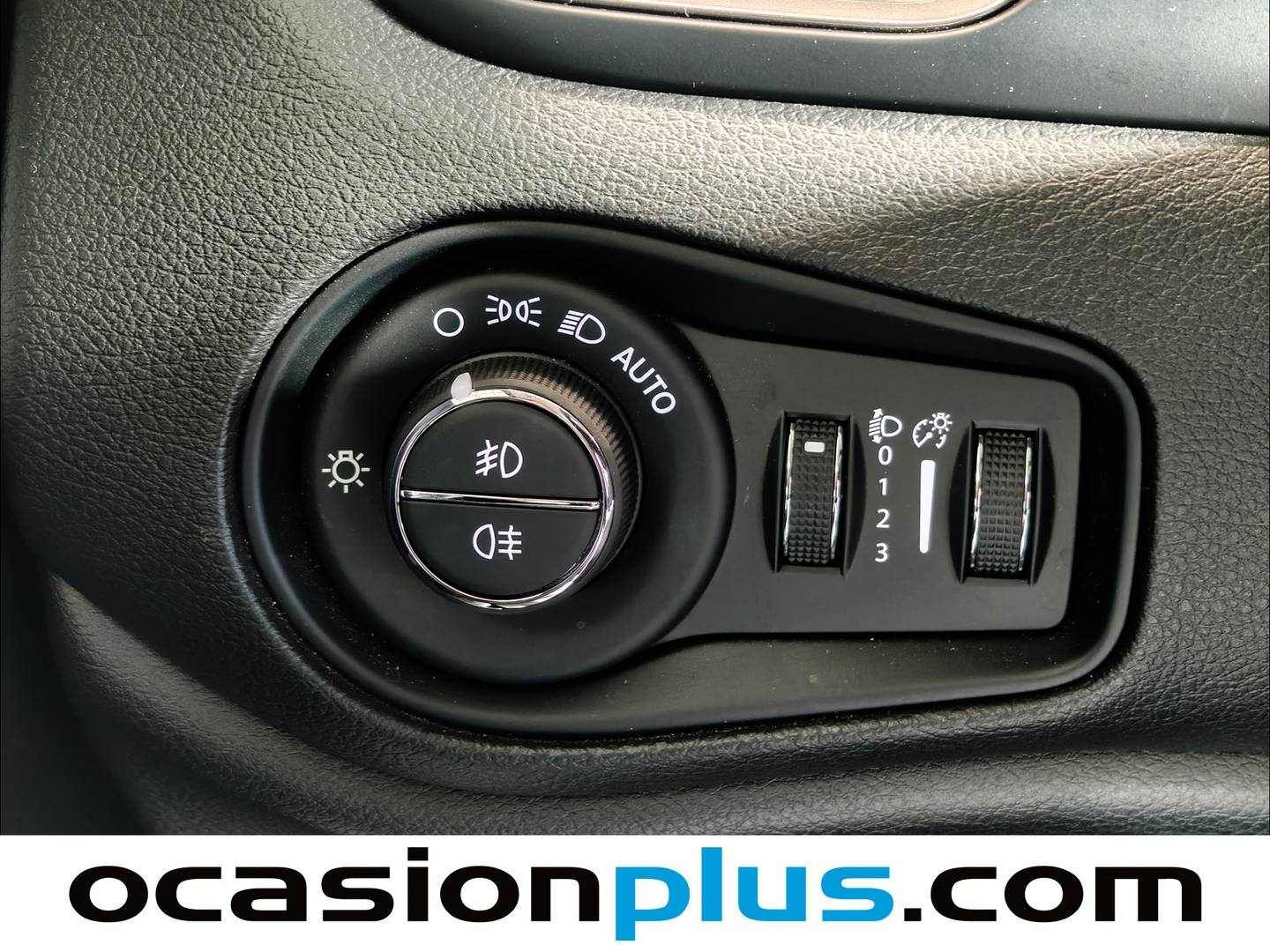 Jeep Renegade Jeep Renegade eHybrid 1.5 Altitude DCT (130 CV) de segunda mano