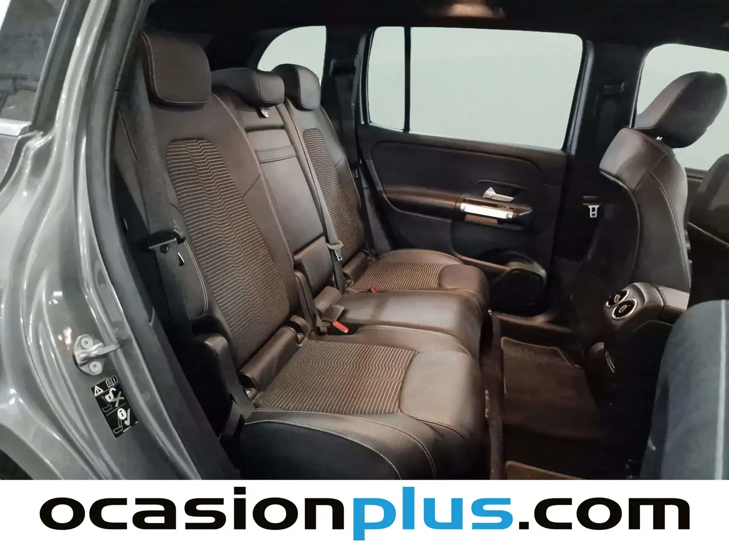 Foto Mercedes GLB Mercedes-Benz GLB 220 D 4Matic (190 CV)