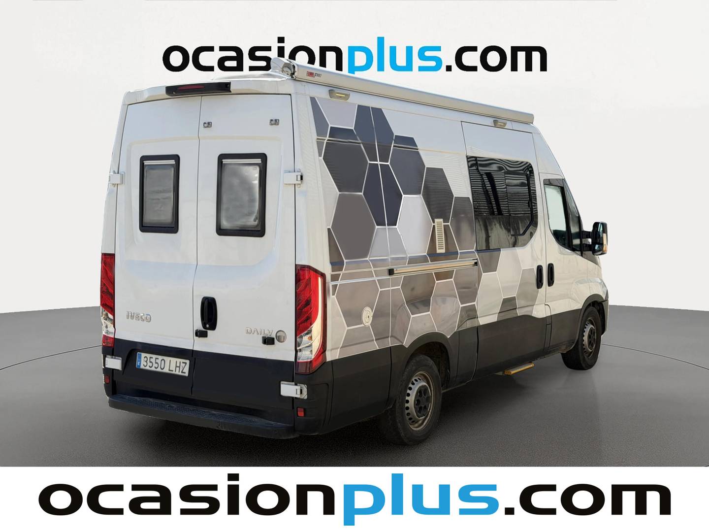 Foto trasera Iveco Daily Iveco Daily 2.3 TD 35S 16S V 3520L/H2 Blue Power (156 CV) 4 Plazas Camperizada derecha