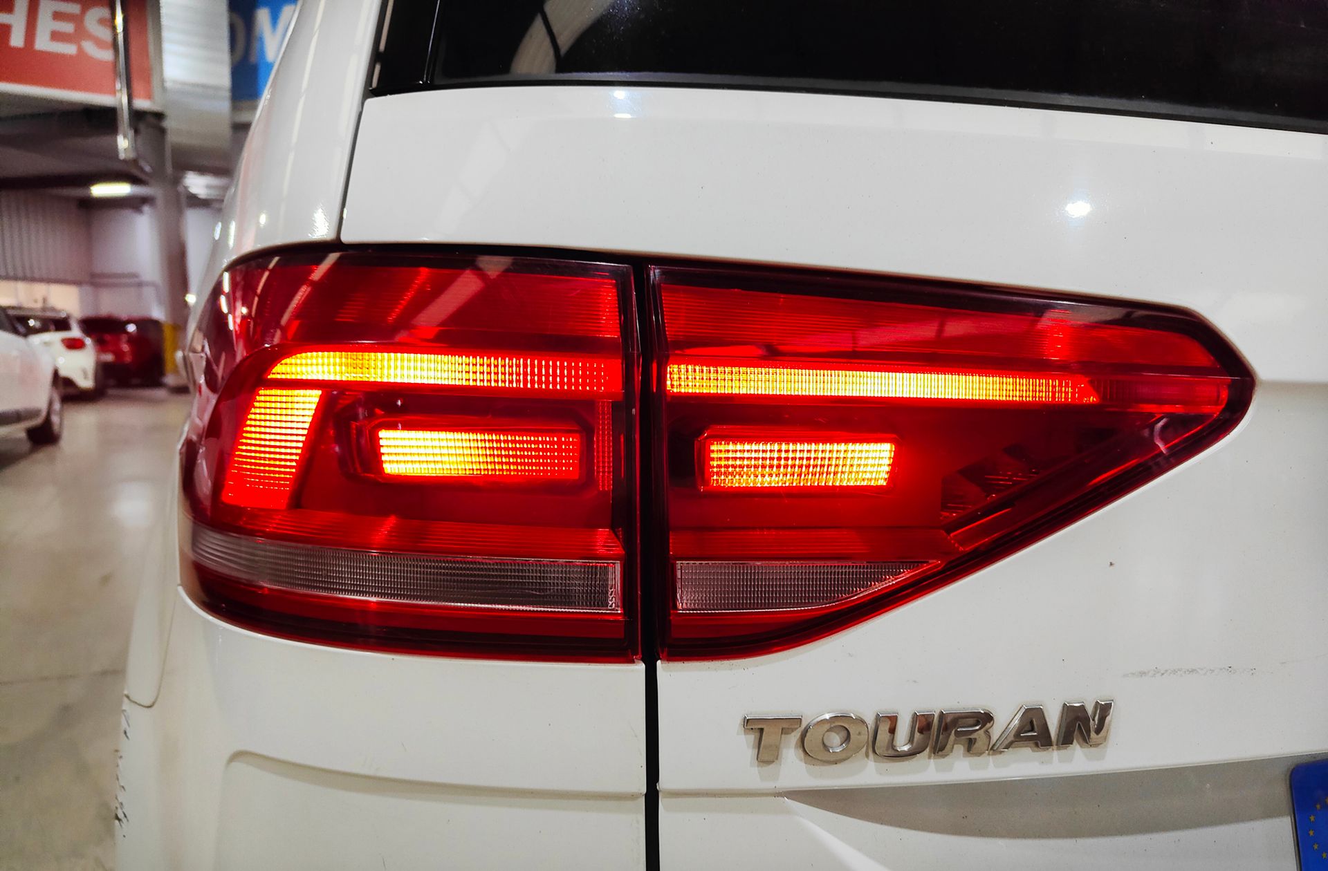 Volkswagen Touran Advance 1.6 TDI SCR BMT - foto 15