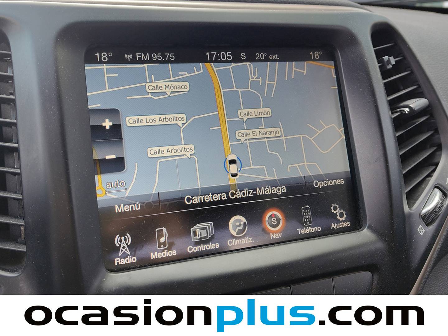Extras y acabados del Jeep Cherokee Jeep Cherokee 2.0 Diesel Longitude 4x2 (140 CV)