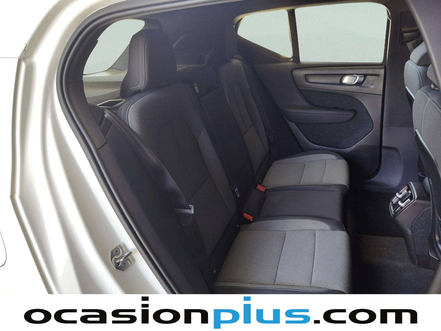 Volvo XC40 Volvo XC40 T2 Momentum Pro Auto (129 CV) al mejor precio