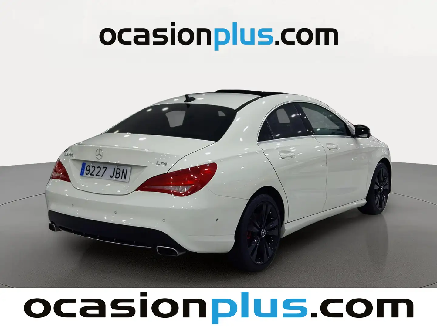 Foto Mercedes CLA Mercedes-Benz CLA 200 CDI (136 CV)
