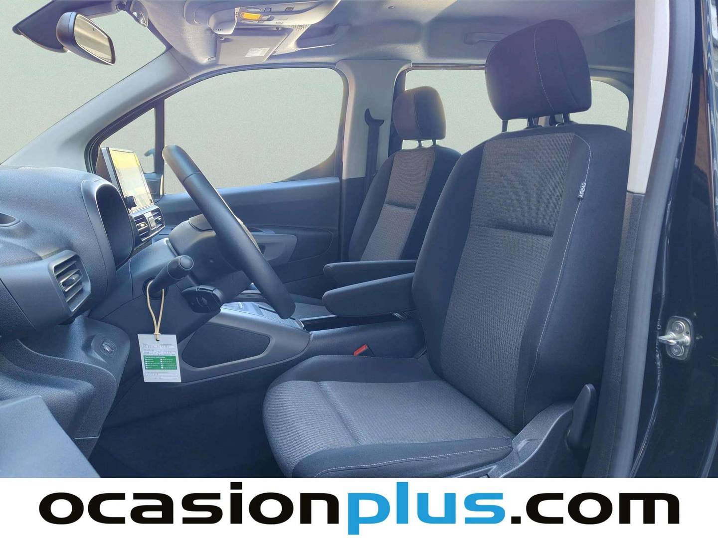 Foto asientos delanteros Toyota Proace City Verso Toyota Proace City Verso 1.2 Family Active L1 (110 CV)