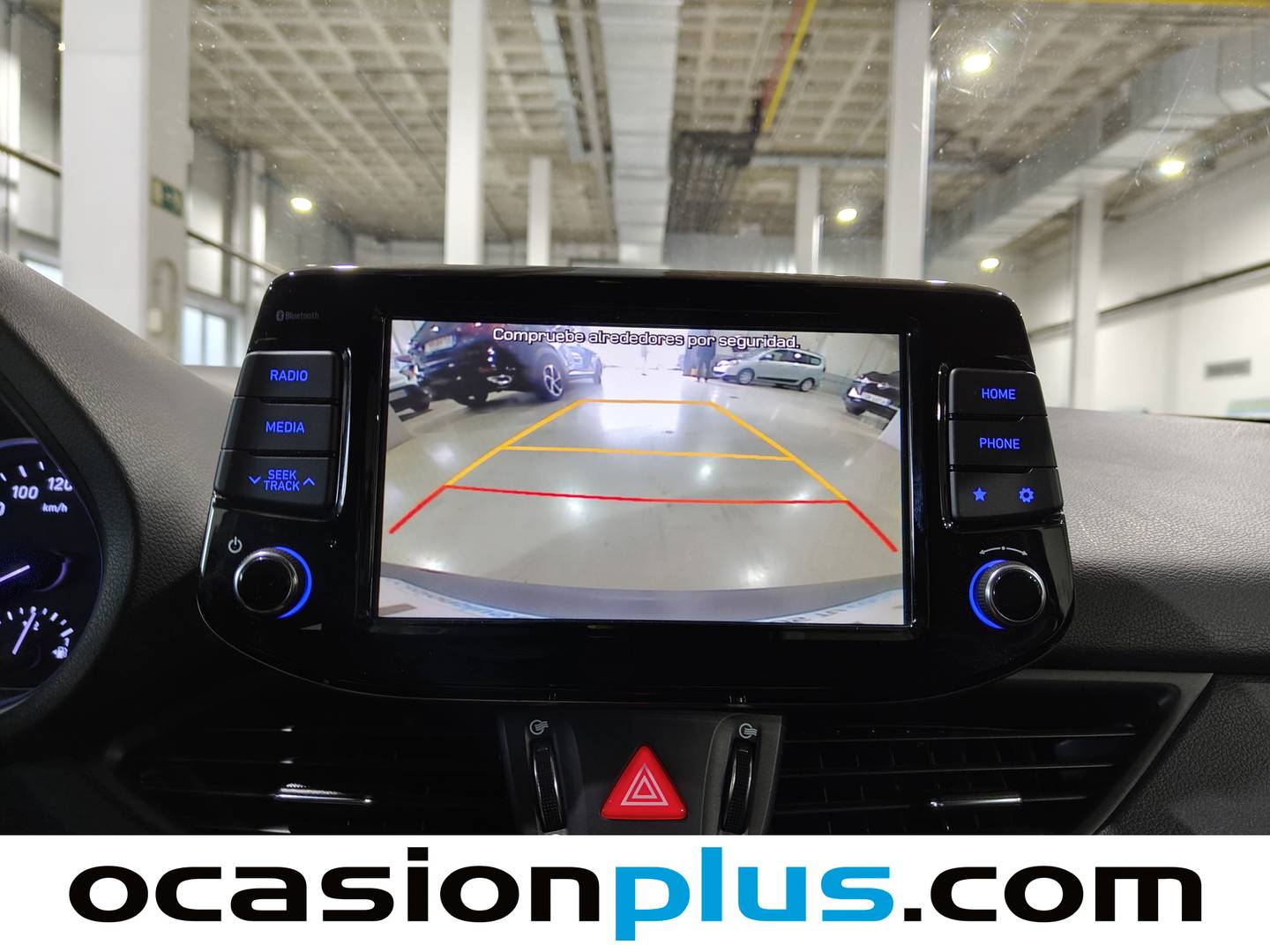 Equipamiento del Hyundai i30 Hyundai i30 Fastback 1.0 TGDI Klass (120 CV)