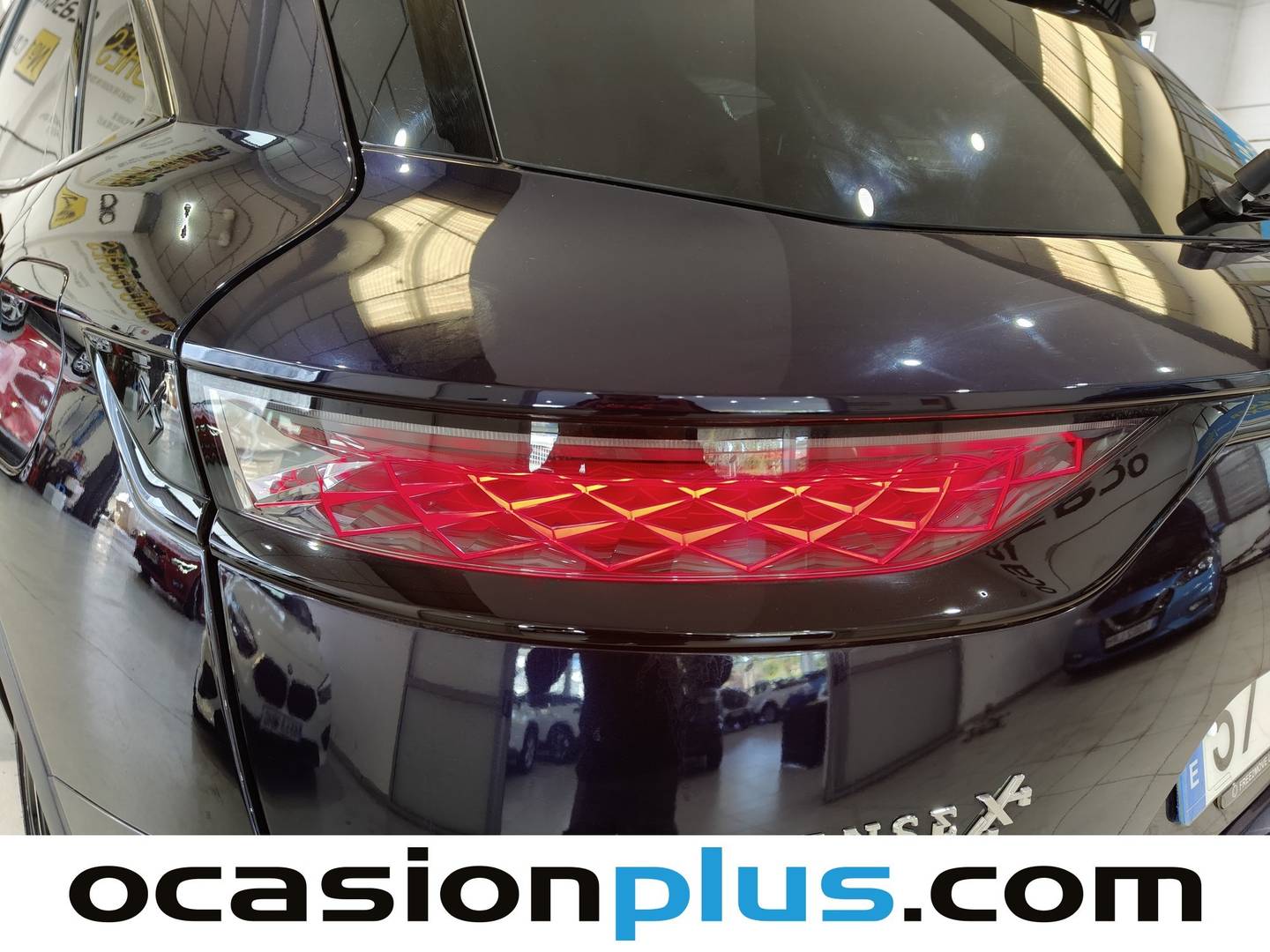 DS DS 7 Crossback DS DS7 Crossback E-Tense 300 Louvre 4WD Auto (300 CV) de segunda mano