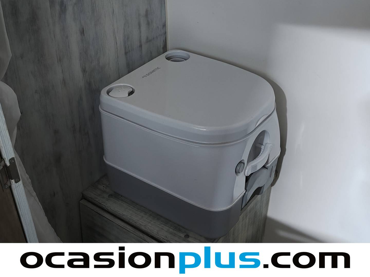 Foto Volkswagen Crafter Volkswagen Crafter Furgon Batalla Media TA 2.0 TDI BMT 3.500  (140 CV) 4 Plazas Camperizada