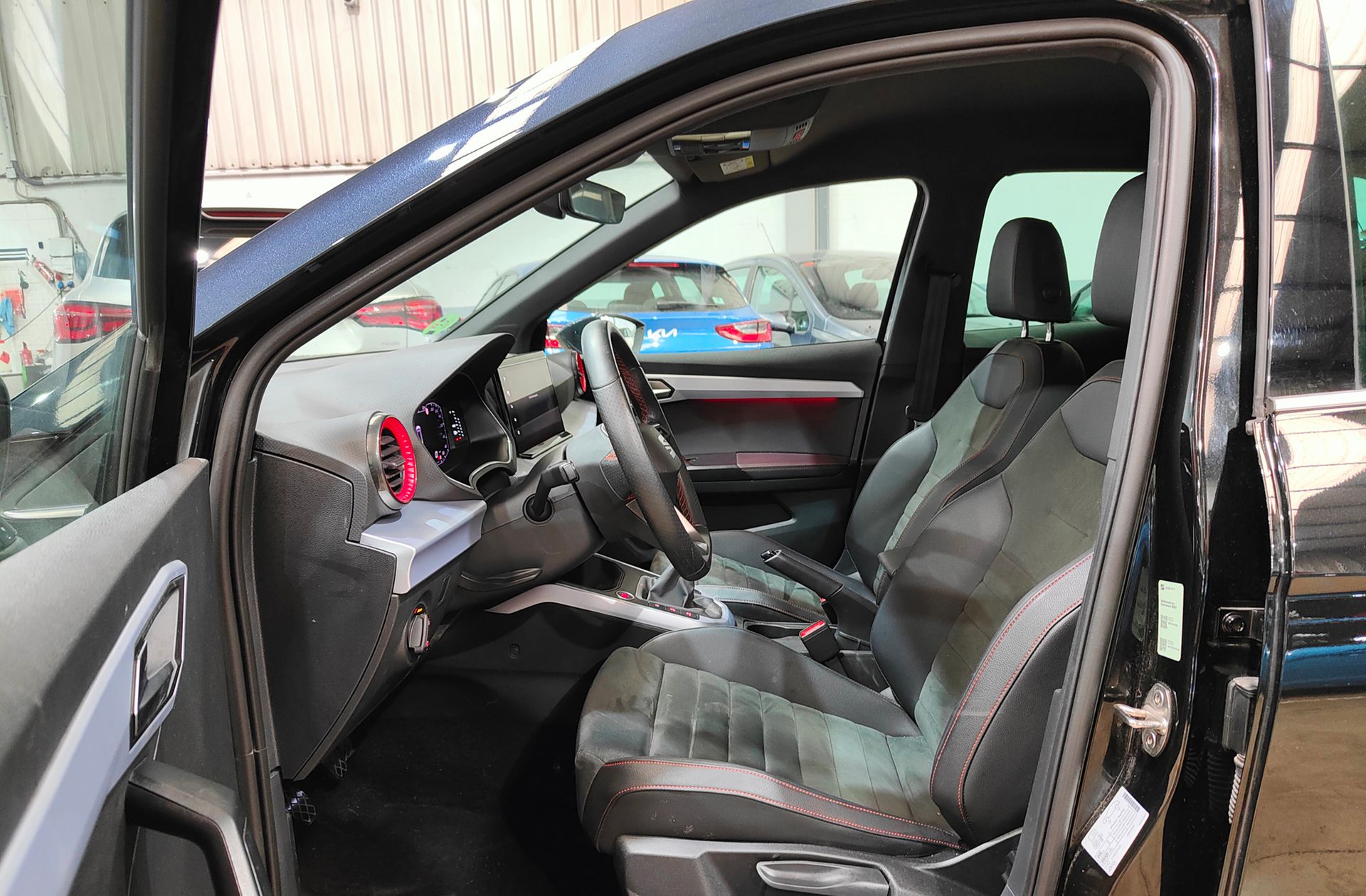 SEAT Arona 1.0 TSI FR XL RX - foto 11