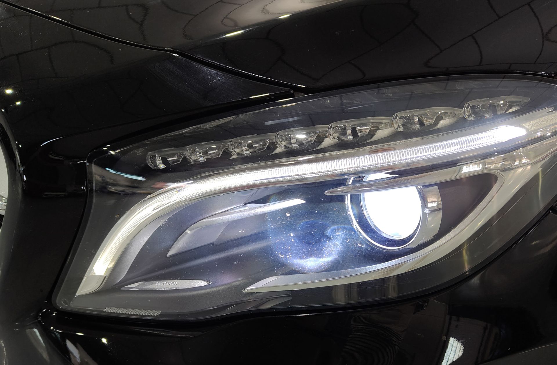 Mercedes-Benz GLA 200 d Urban - foto 13