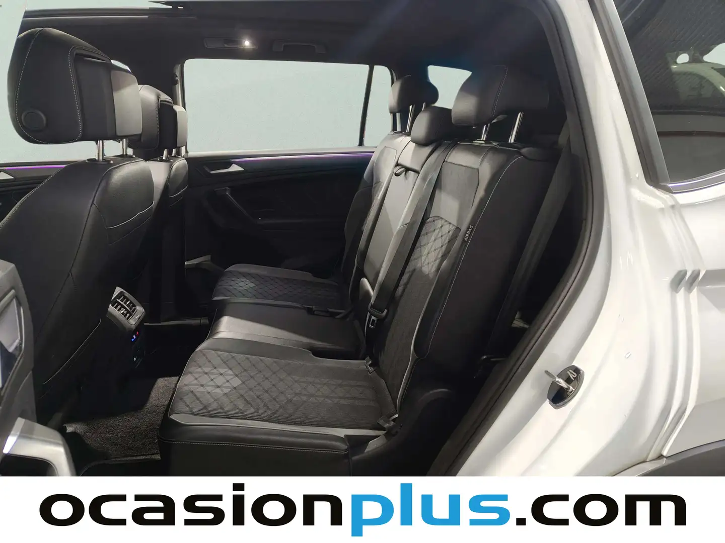 Foto Volkswagen Tiguan Allspace Volkswagen Tiguan Allspace R-Line 2.0 TDI (150 CV) DSG