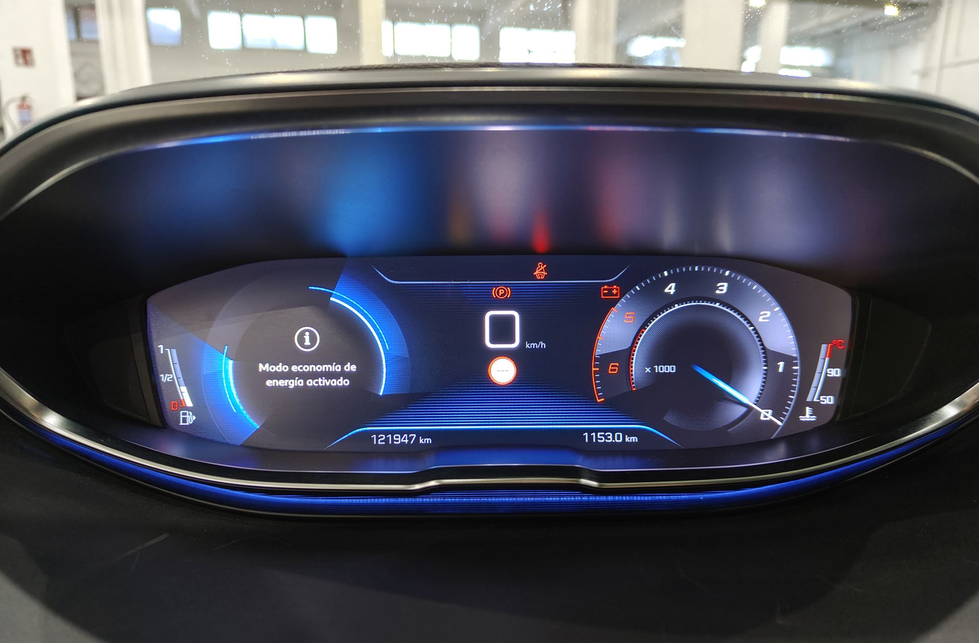 Peugeot 5008 BlueHDi 130 Allure 7 plazas - foto 23