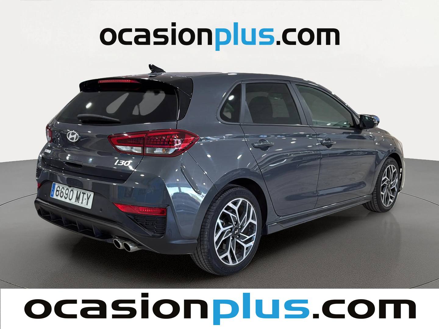 Foto trasera Hyundai i30 Hyundai i30 1.0 TGDI N Line DCT (100 CV) derecha