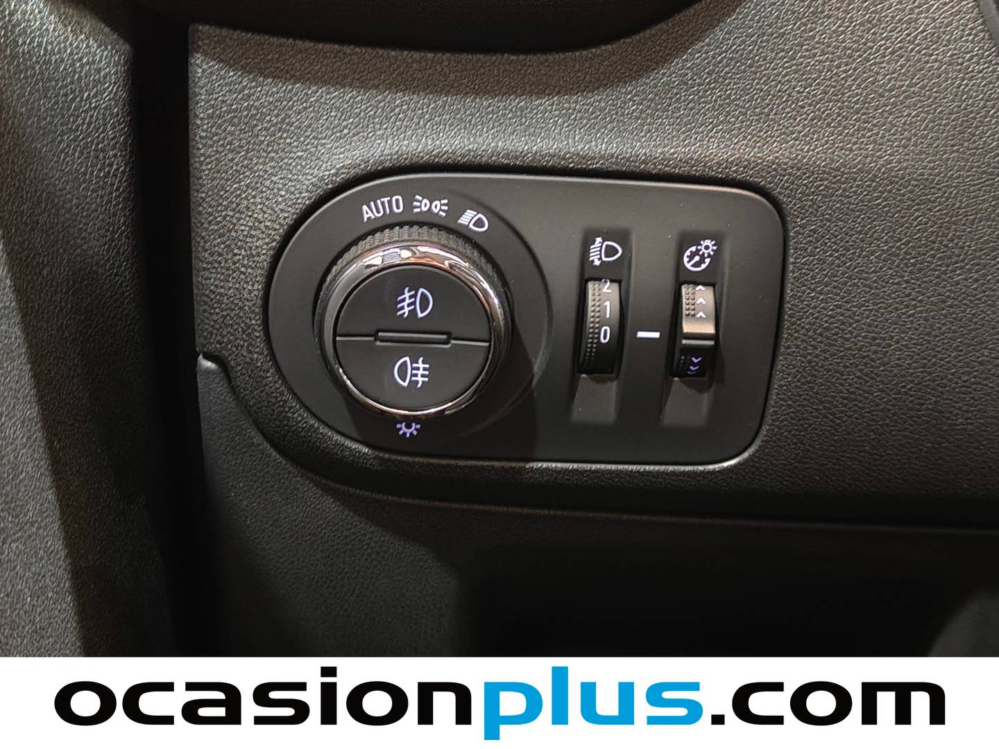 Extras del Opel Crossland X Opel Crossland X 1.2 S&S Design Line (110 CV)