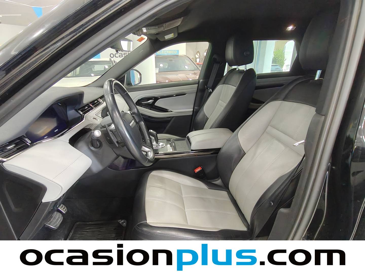 Foto asientos delanteros Land Rover Range Rover Evoque Land Rover Range Rover Evoque D180 MHEV R-Dynamic SE 4WD Auto  (180 CV)