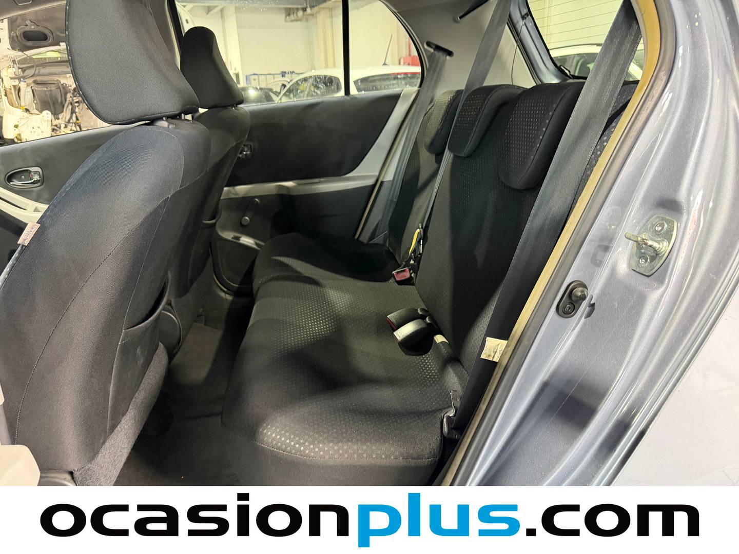 Foto asientos traseros Toyota Yaris Toyota Yaris 1.3 VVT-I TS  (101 CV)