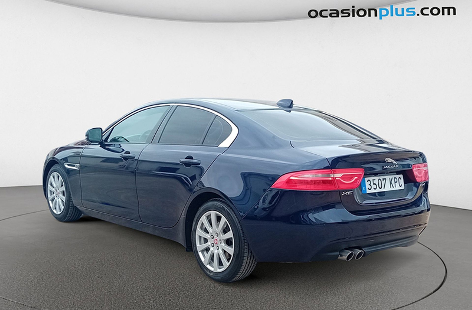 Jaguar XE 2.0 Diesel Pure RWD - foto 3
