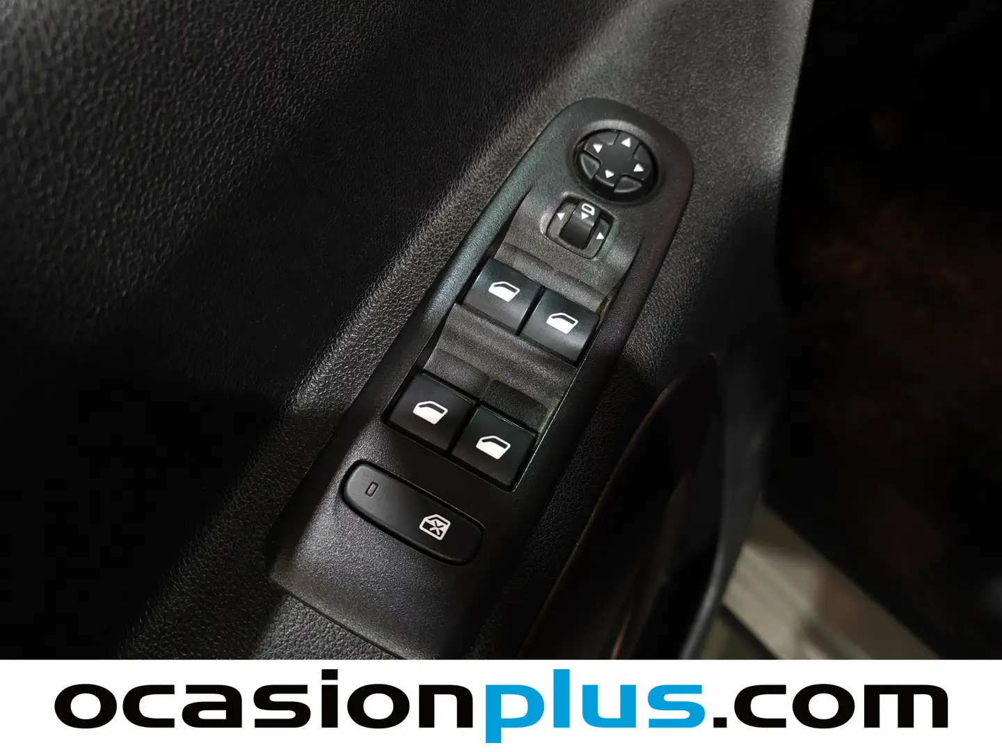 Foto Peugeot Rifter Peugeot Rifter BlueHDi 100 GT Line Standard  (100 CV)