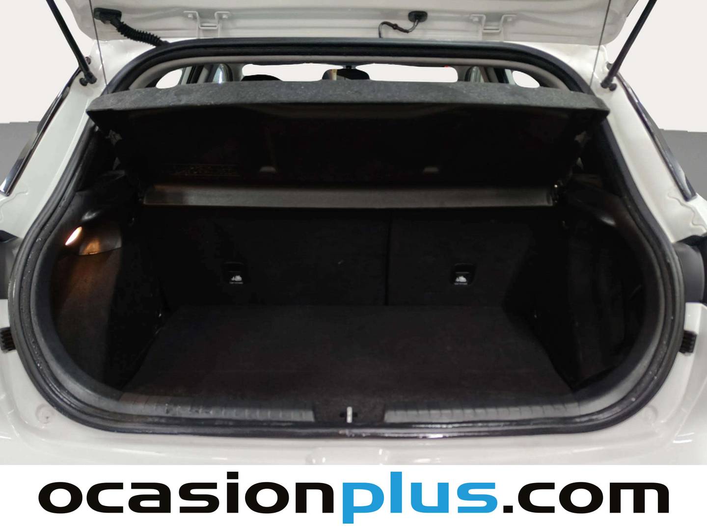 Foto Hyundai i20 Hyundai i20 1.2 MPI Klass (84 CV)