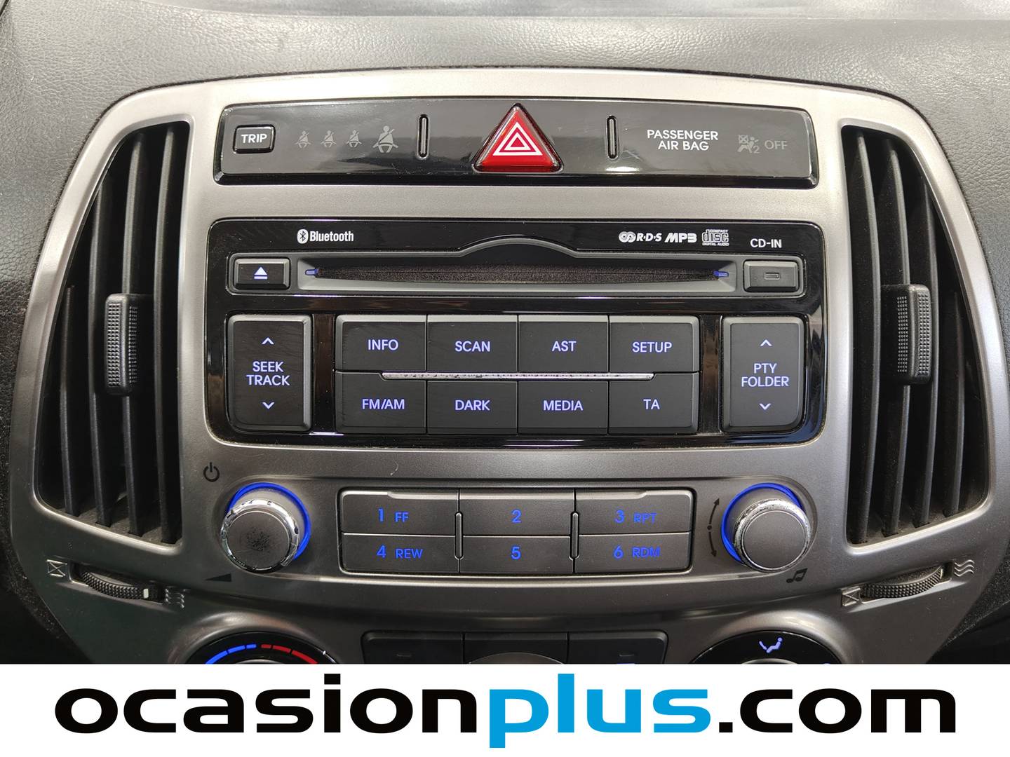 Extras del Hyundai i20 Hyundai i20 1.4 CRDI SLE (90 CV)
